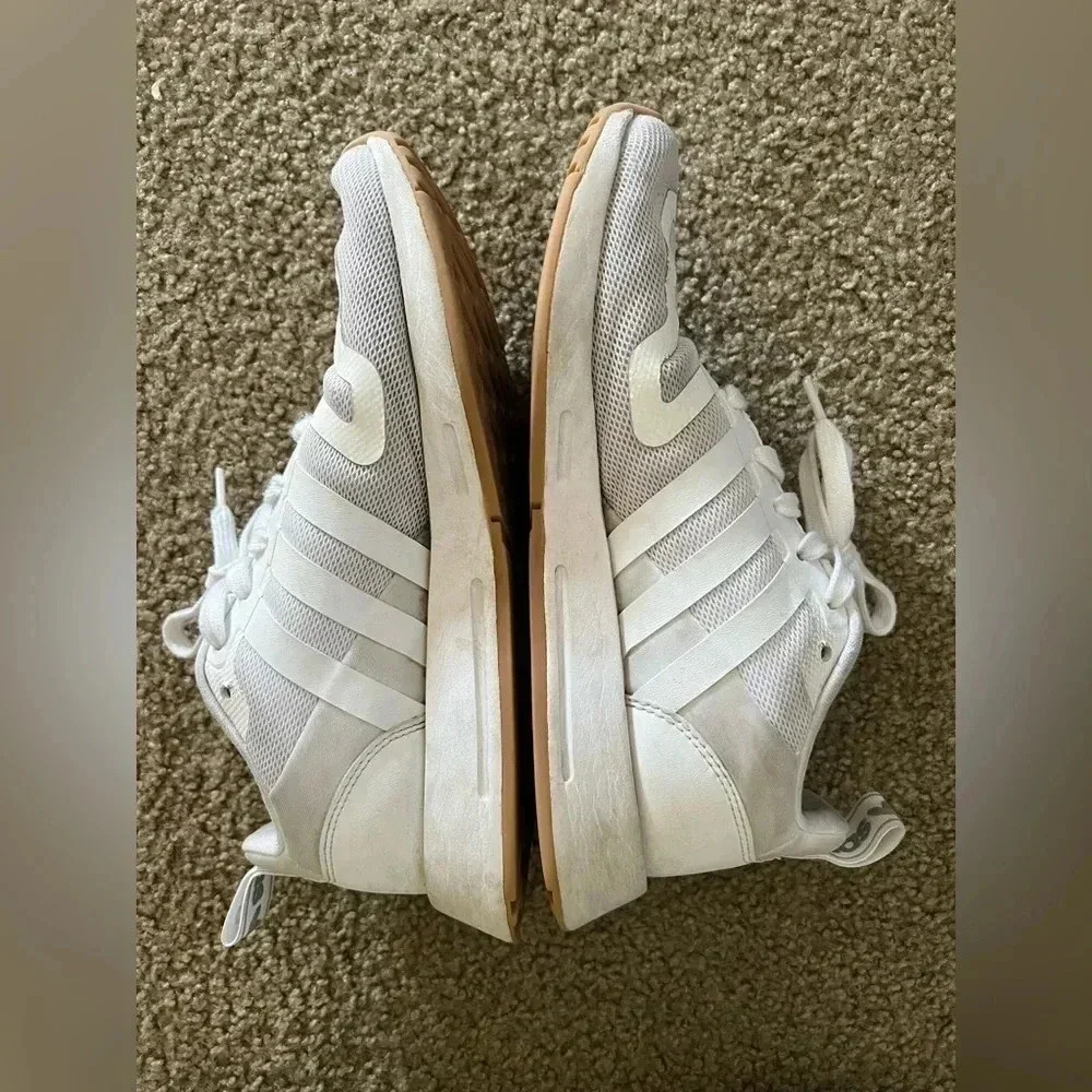 ADIDAS Women’s White Multix Shoes Size 6
